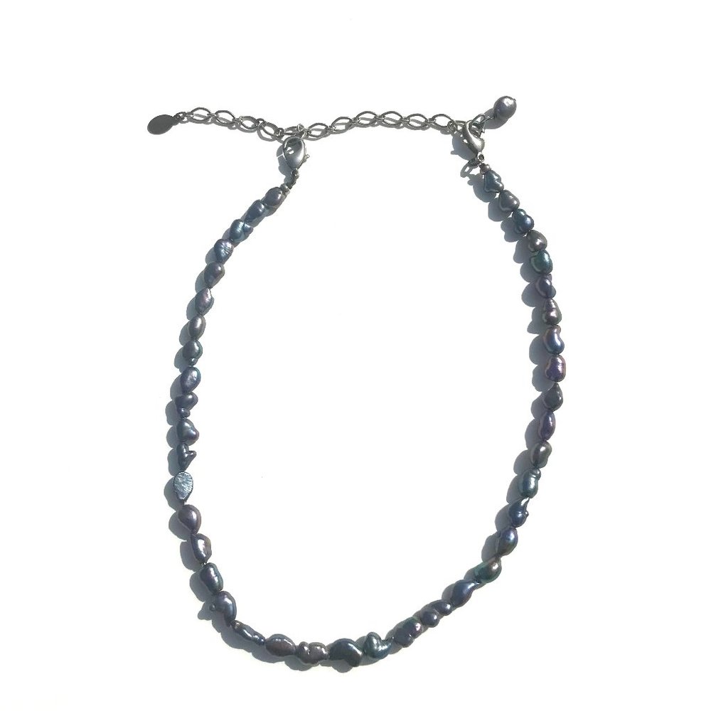 Vintage necklace with baroque pearls by “Nature Bijoux”, adjustable length.